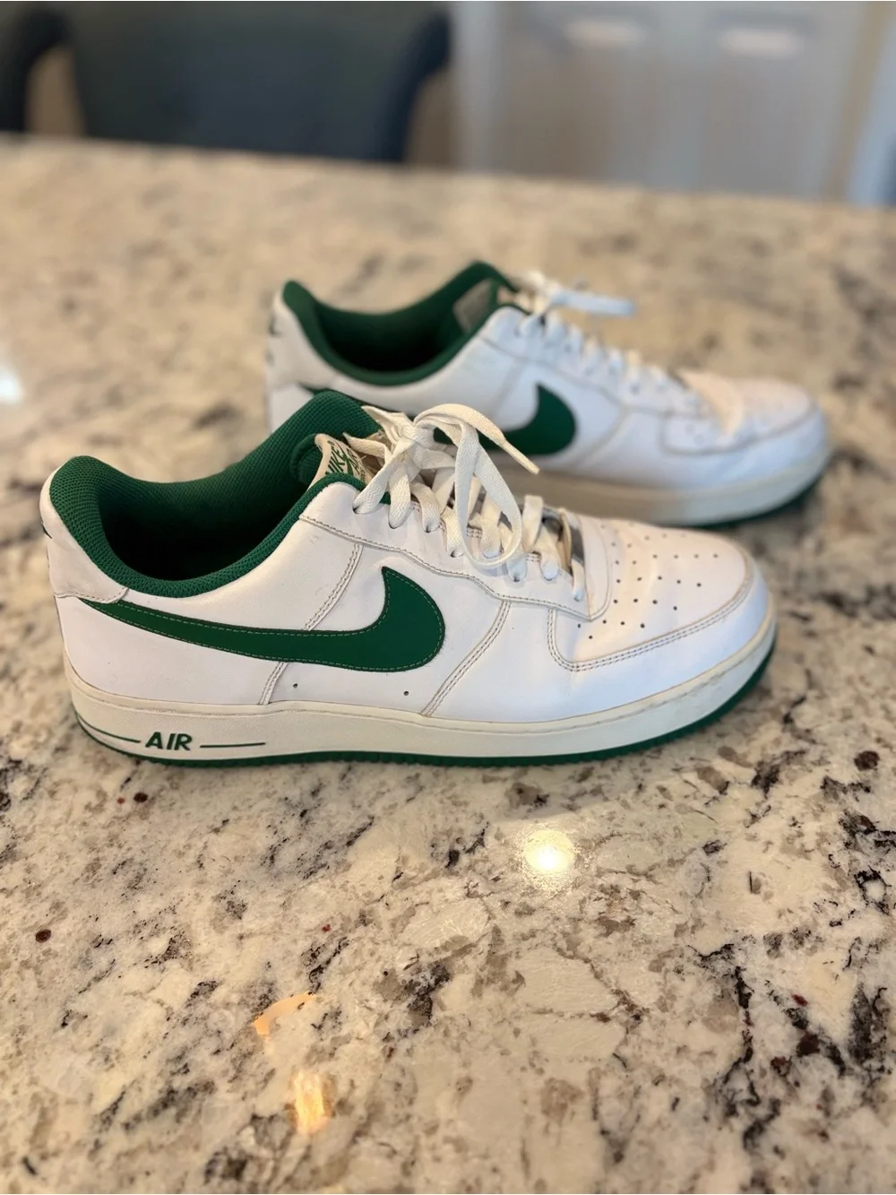 Nike Air Force 1 Men's Low White Green Sneakers Size 13 Classic Basketball Shoes